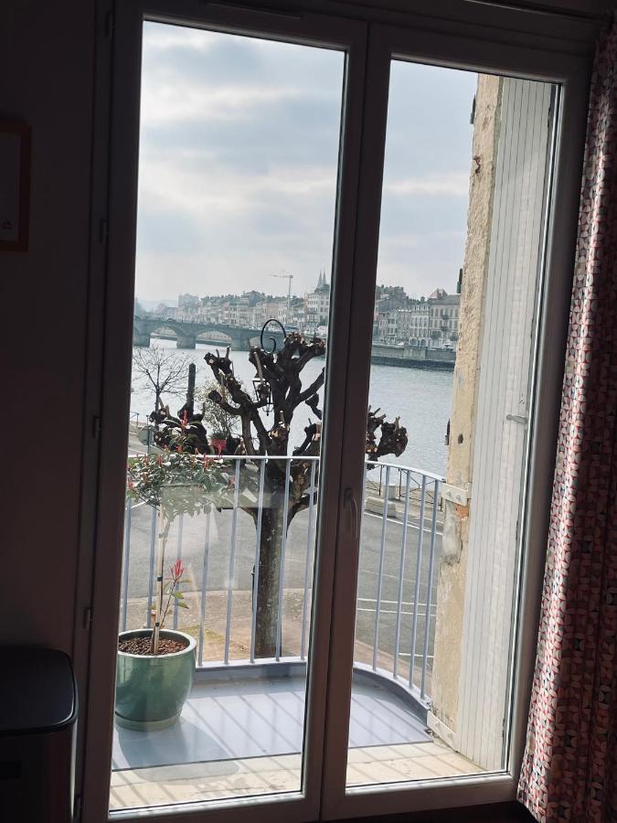 Belle Maison De Ville En Bord De Saone Saint-Laurent-sur-Saone Εξωτερικό φωτογραφία